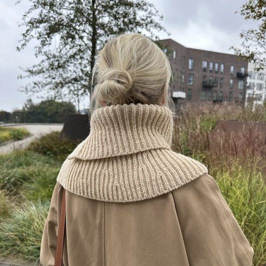 PetiteKnit: November Neck -neuleohje 