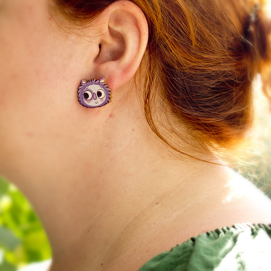 Violetti Repputepponen – nappikorvakorut