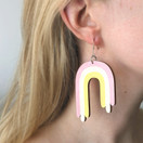 Sateenkaari – korvakorut koukuilla