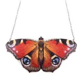 Neitoperhonen – kaulakoru