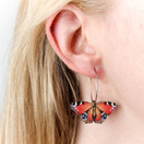 Neitoperhonen Mini – korvakorut renkailla