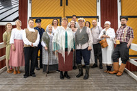 Teatterilippu LAULUNÄYTELMÄ TALKOOTANSSIT SU 16.7.23 klo 15.00 nouseva katsomo