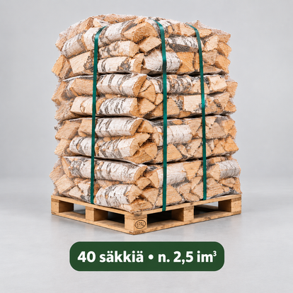 40 säkkiä kuivaa Kotimaista Koivuklapia lavalla