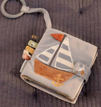 Little Dutch Sailors Bay Pehmokirja ripustuslenkillä 