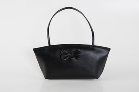 SATU klassinen ja naisellinen rusettilaukku