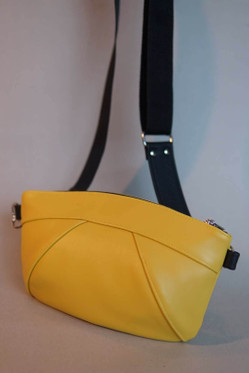 TIKLI crossari/vyölaukku