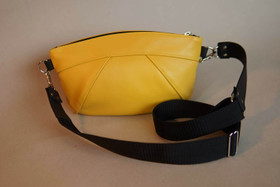 TIKLI crossari/vyölaukku