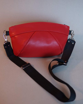 TIKLI crossari/vyölaukku