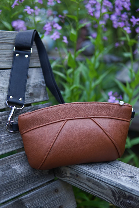 TIKLI crossari/vyölaukku