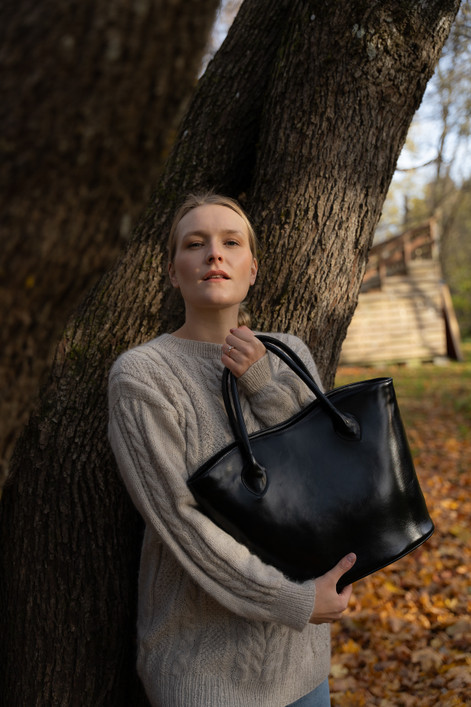 TANGO upeasti ylellinen laukku