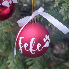 Eläinystävän joulupallo nimellä -PikkuMari 