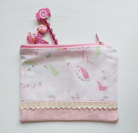 Yksisarvis-pussukka, PikkuMari Tmi