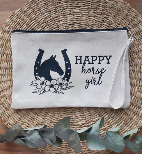 Happy horse girl -pussukka