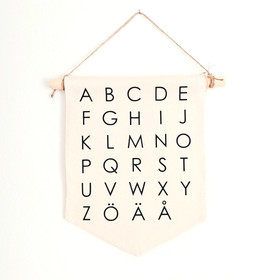 Aakkostaulu, PikkuMari Tmi 