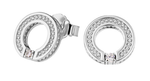 Lumoava Aina korvakorut kirkkaalla kivellä