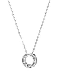 Lumoava Aina -riipus kirkkaalla kivellä