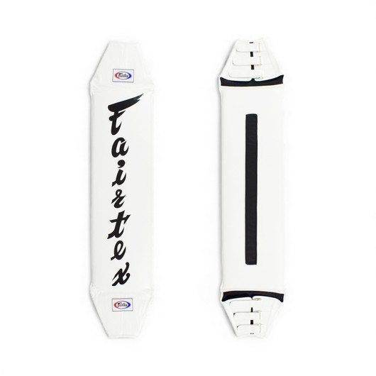 Fairtex CP – Kulmatoppaukset