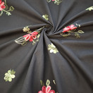 Brodeerattu puuvillapopliini, kukat, Musta