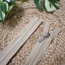 Avovetoketju muovihammastus 60 cm, Latte