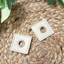 Sirkkarengas keinonahalla, koko 30 mm x 30 mm, Creamy matta