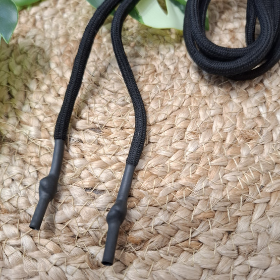 Hupparin nyöri 130 cm, Musta