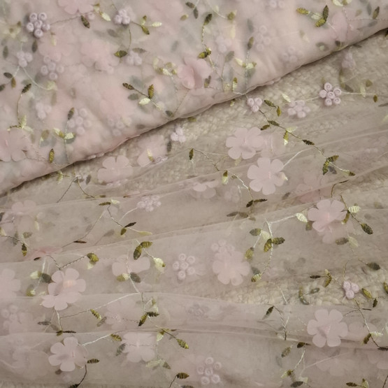 Brodeerattu 3D Kukkatylli, Light Rose