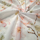 Brodeerattu puuvilla, Omenankukat