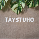 Silitettävä teksti, TÄYSTUHO, valkoinen