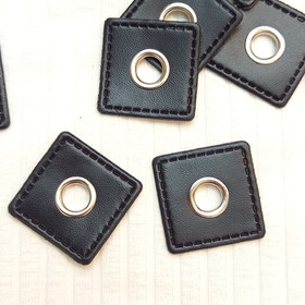 Sirkkarengas keinonahalla, koko 30 mm x 30 mm, musta