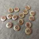 Muovinappi 12 mm LEHTI