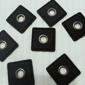 Sirkkarengas keinonahalla, koko 30 mm x 30 mm, Mattamusta/Metallic silver