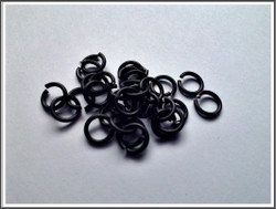 Rengas Ø 4.0 mm, lanka 1.0 mm, 50 kpl, mattamusta
