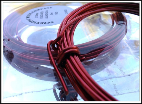 Värillinen alumiinilanka Ø 1.5 mm, 3 metriä, punainen (Red)