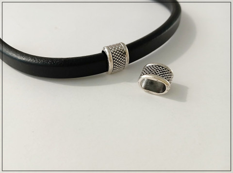 Hopeoitu rengashela, nyppykuvio