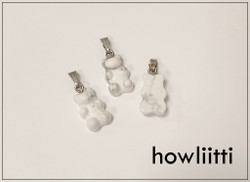 Kiviriipus nallekarkki teräspidikkeellä, eri kivilajeja