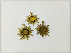 Korupohja Ø 10 mm kapussille, kullanvärinen aurinko