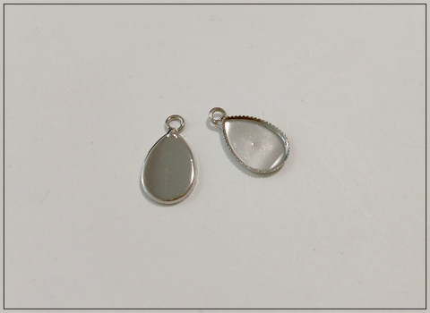 Korupohja 14 x 10 mm kapussille, pisara, teräsväri
