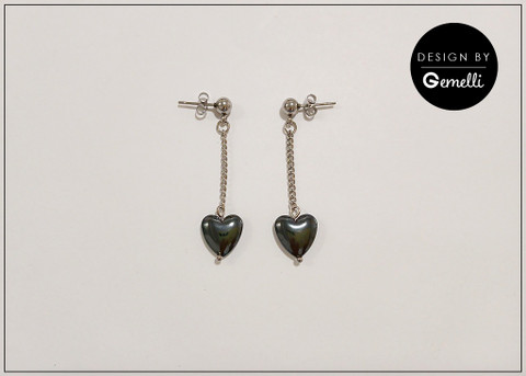 Korvakorut, Evelina, ketjulla