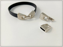 Lukko 10 x 2 mm nauhalle, krokokuvioitu, teräsväri