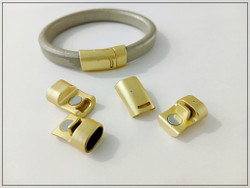 Magneettilukko 10 x 7 mm, väri: satiini kulta