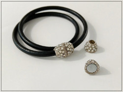 Magneettilukko Ø 5 mm nauhalle, oliivi tsekkiläisin kristallein