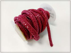 Nahkanauha 10 x 6 mm, matelija, fuchsia