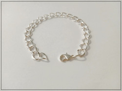 Hopeoitu ranneketju 12 x 8 mm, n. 22.5 cm, papukaijalukko