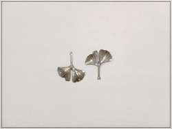 Metalliriipus Ginkgo-lehti 29 x 25 mm, ruostumaton teräs