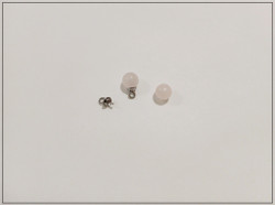 Ruusukvartsi, puoliporattu, Ø 6 mm