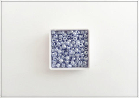 Siemenhelmet 8/0 helmiäislaventeli, 5 g