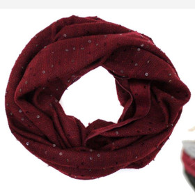 Burgundyn punainen paljettisomisteinen tuubihuivi