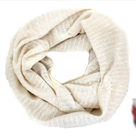 Valkoinen Paljettisomisteinen tuubihuivi