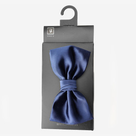 Tummansininen rusetti