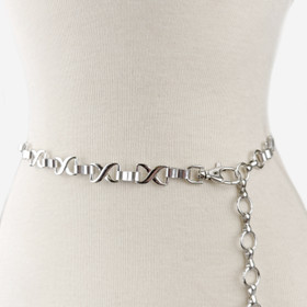 Ketjuvyö -hopean värinen